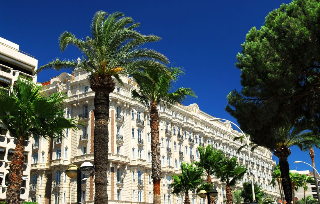 Cannes Côte d'Azur conciergerie Airbnb gestion locative